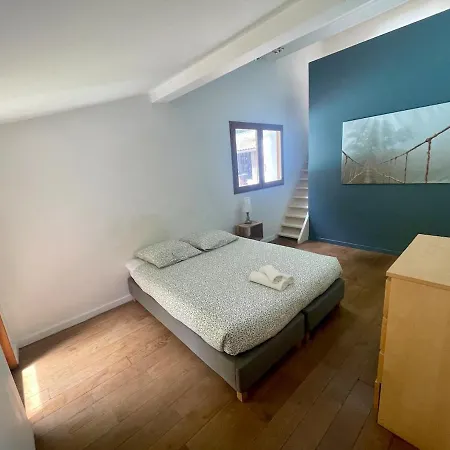 Exceptional Villa, Private Pool, Near Bordeaux Villa