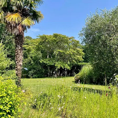 Exceptional Villa, Private Pool, Near Bordeaux
